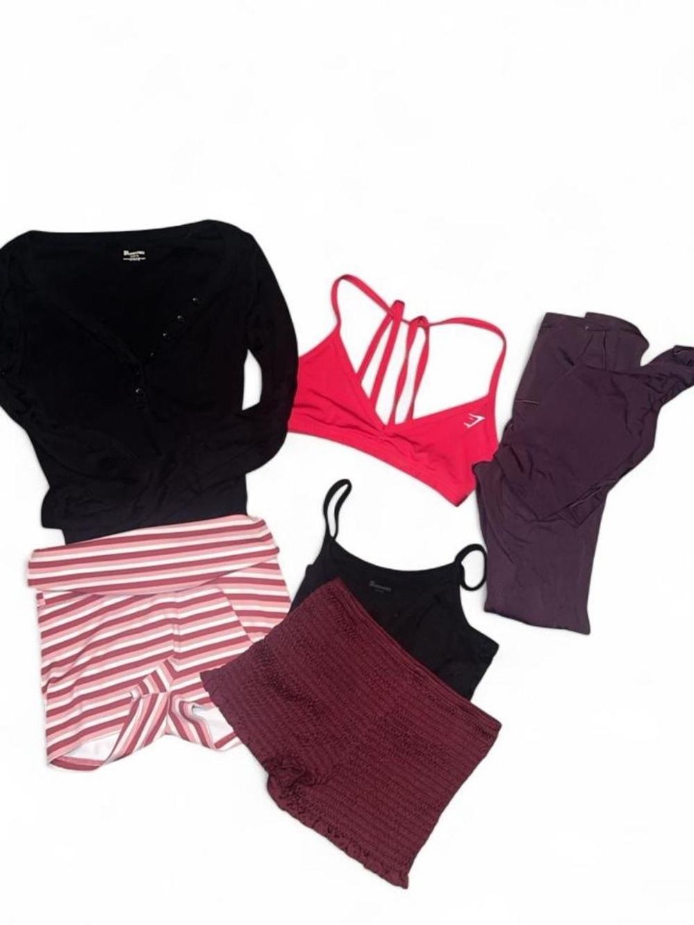 Women’s Xs bundle brands include gymshark, aerie, no boundaries